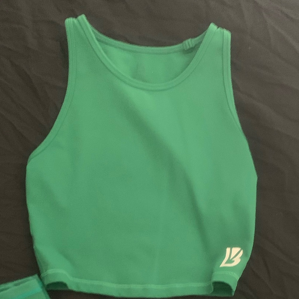 Buff bunny crop top